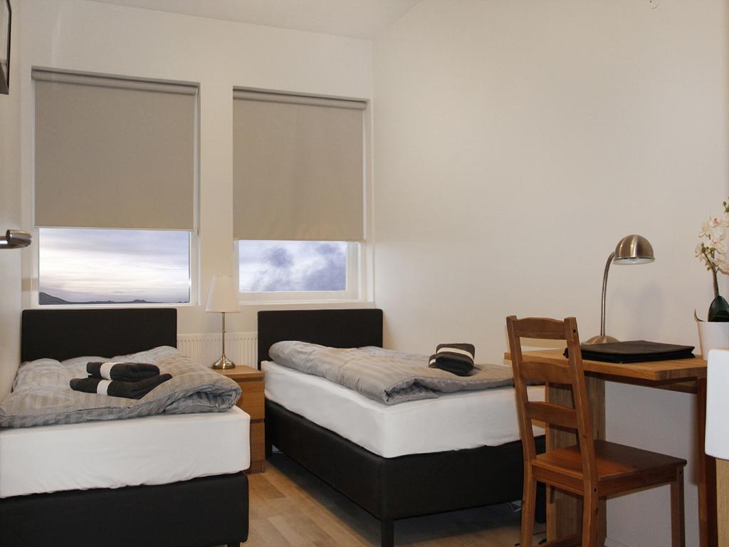Kef By Airport 3*